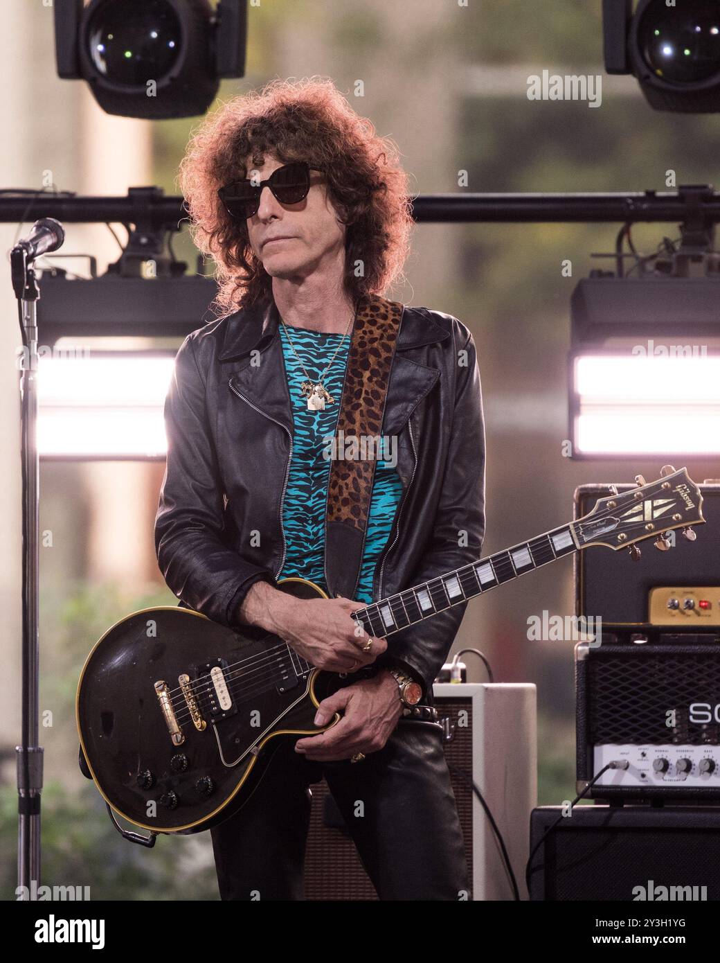NY. 12 settembre 2024. Craig Ross sul palco per NBC Today Show Concert Series con Lenny Kravitz, Rockefeller Plaza, New York, NY, 12 settembre, 2024. crediti: Simon Lindenblatt/Everett Collection/Alamy Live News Foto Stock