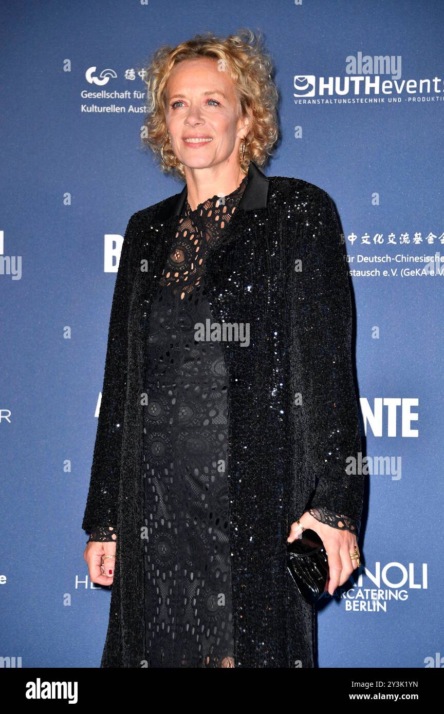 Katja Riemann bei der Verleihung des Deutschen Schauspielpreises 2024 im Club Theater Berlin. Berlino, 13.09.2024 *** Katja Riemann alla presentazione del German Acting Award 2024 al Club Theater Berlin, 13 09 2024 foto:Xn.xKubelkax/xFuturexImagex schauspielpreis_4928 Foto Stock