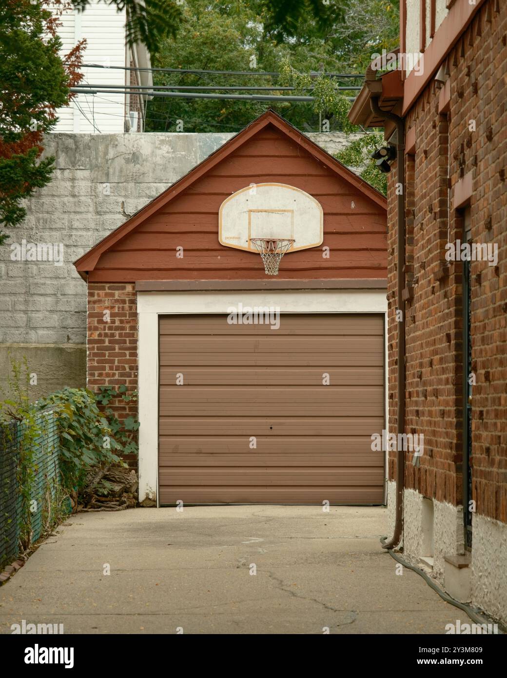 Un canestro da basket a Rego Park, Queens, New York Foto Stock