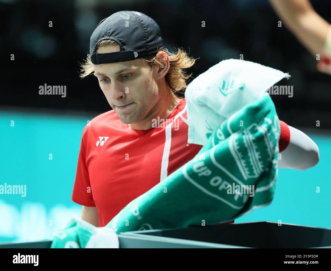 Bologna, Italia. 14 settembre 2024. Zizou Bergs belga dopo una partita tra il belga Zizou Berg e il brasiliano Thiago Monteiro, la seconda partita del girone A nella fase A gironi delle finali di Coppa Davis tra Belgio e Brasile, sabato 14 settembre 2024, presso l'Unipol Arena, a Bologna. BELGA PHOTO BENOIT DOPPAGNE credito: Belga News Agency/Alamy Live News Foto Stock