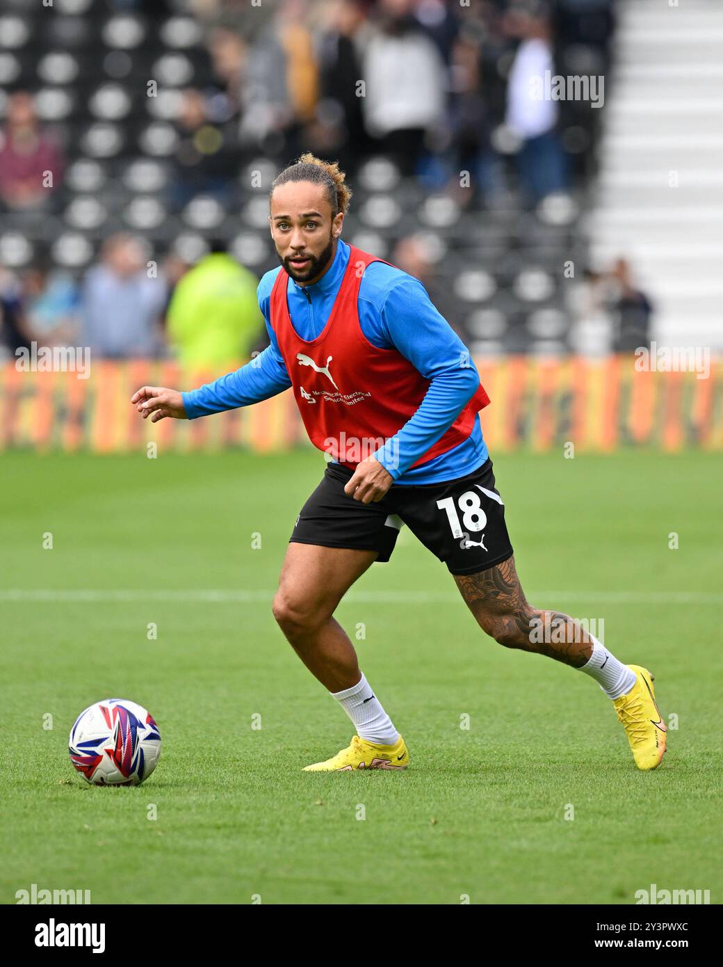 Marcus HARNESS (Derby County) riscaldamento durante la partita del Campionato Sky Bet Derby County vs Cardiff City al Pride Park Stadium, Derby, Regno Unito, 14 settembre 2024 (foto di Mark Dunn/News Images) in, il 14 settembre 2024. (Foto di Mark Dunn/News Images/Sipa USA) credito: SIPA USA/Alamy Live News Foto Stock