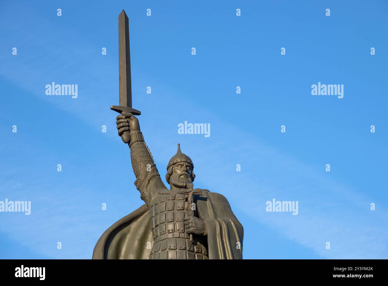 MUROM, RUSSIA - 06 SETTEMBRE 2024: Primo piano del monumento a Ilya Muromets. Murom, Russia Foto Stock