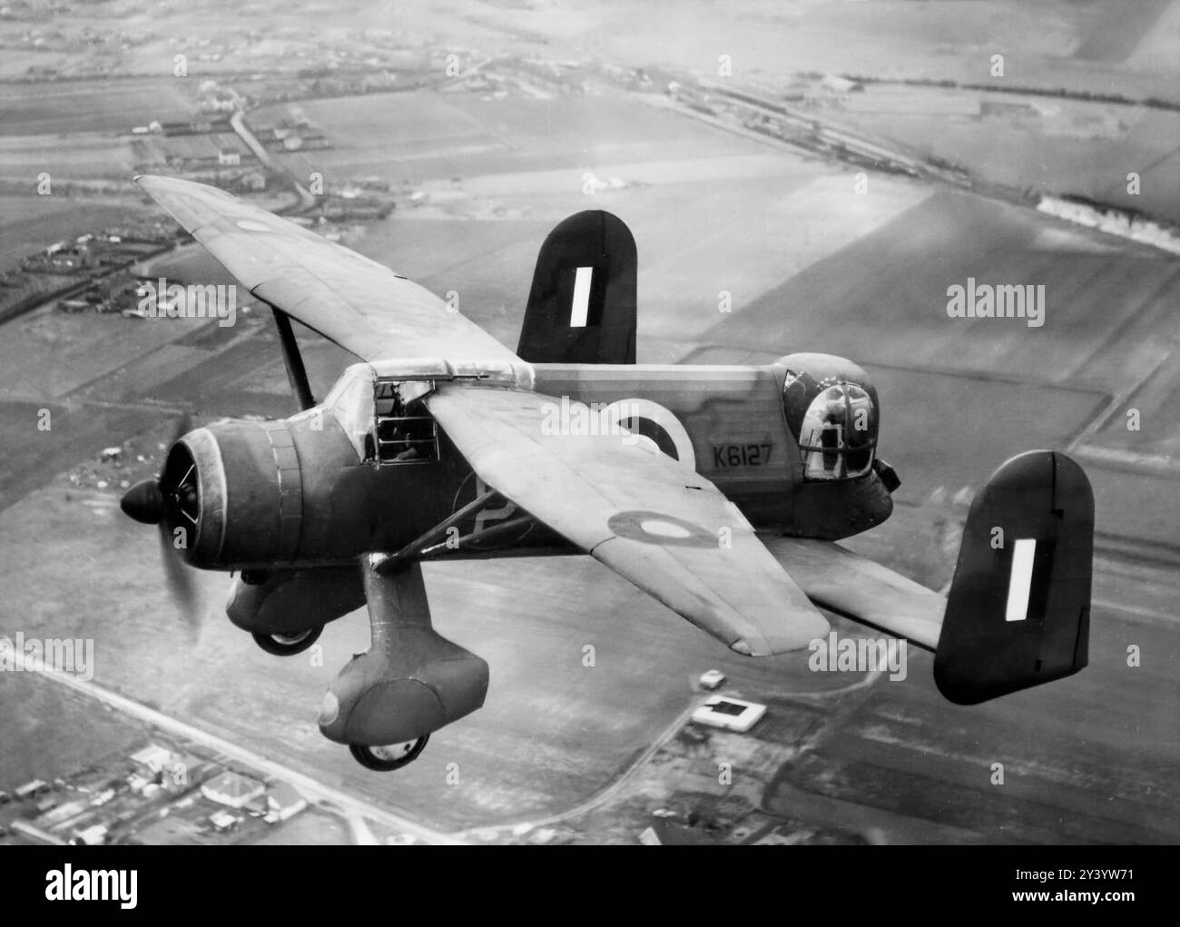 Un Westland Lysander P12 Delanne, aereo di collegamento e cooperazione dell'esercito britannico durante la seconda guerra mondiale. Una ricostruzione del prototipo Lysander K6127 con un'ala posteriore tandem per trasportare una torretta di cannoni a coda azionata da quattro cannoni fu progettato nel 1942 per la "spiaggia strafing" in caso di invasione del Regno Unito, ma quando la valutazione fu completata la necessità di una breccia era scomparsa. Foto Stock