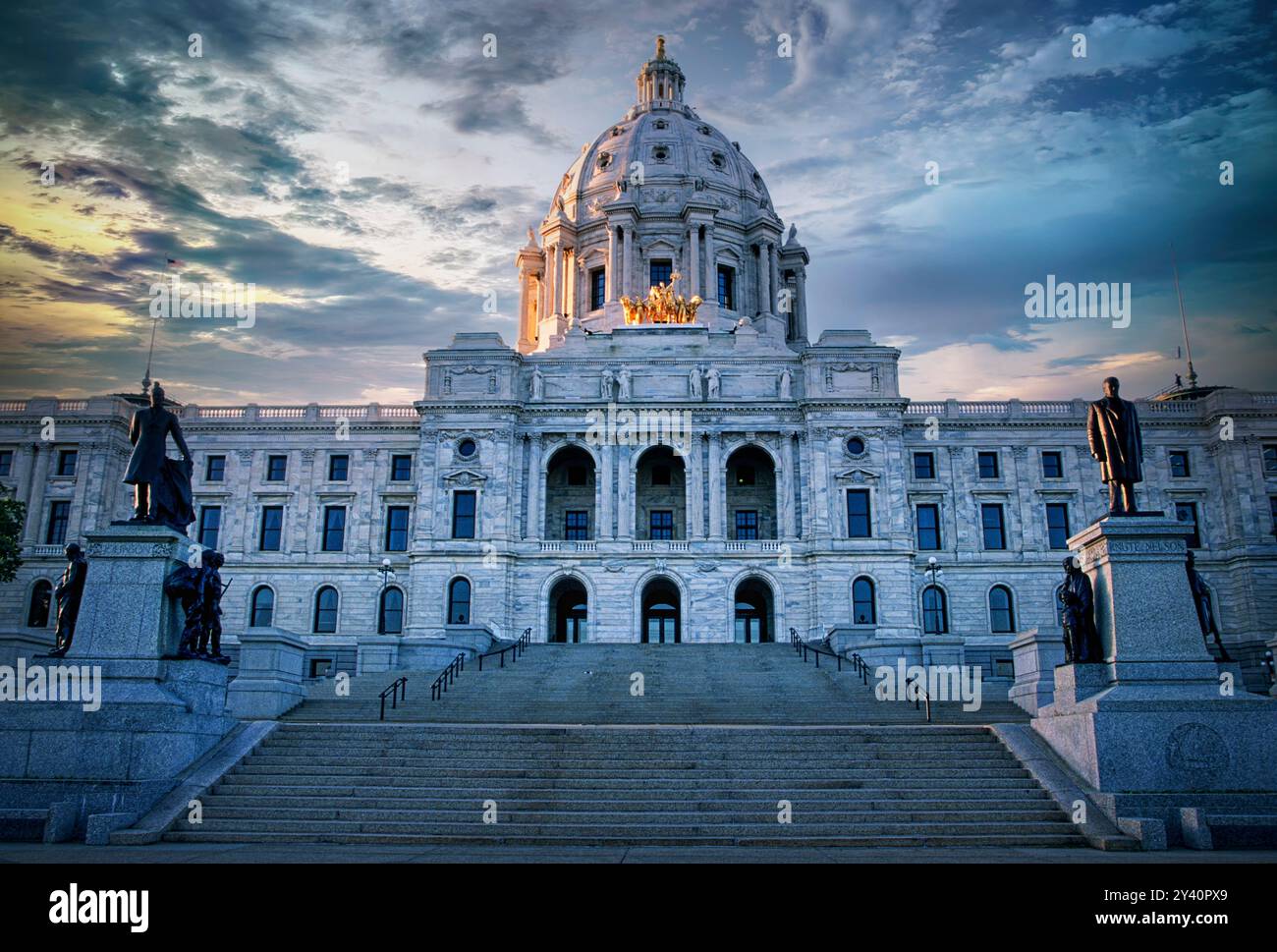 La classica capitale dello stato del Minnesota a St. Paul fu costruita nel 1905 e progettata da Cass Gilbert. Foto Stock