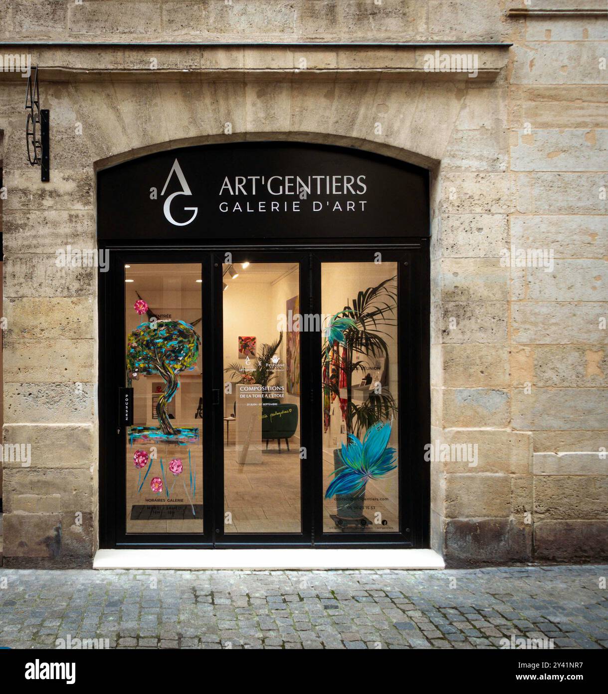 Art'centiers, Galerias D'art, spazio co-working, incubatore e centro espositivo per artisti a Bordeaux, Francia. Foto Stock
