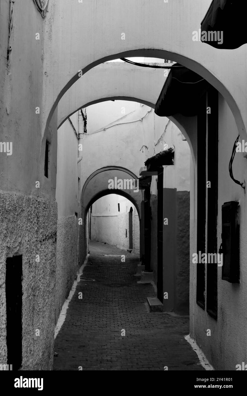 Il suq della Medina di Rabat con i suoi colori. Rabat, Marocco, Nord Africa Foto Stock