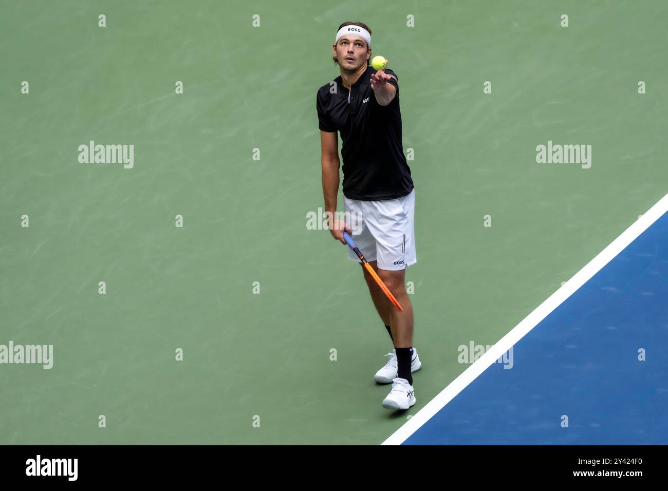 Taylor Fritz (USA) gareggia nelle finali di singolo maschile agli US Open di Tennis 2024. Foto Stock