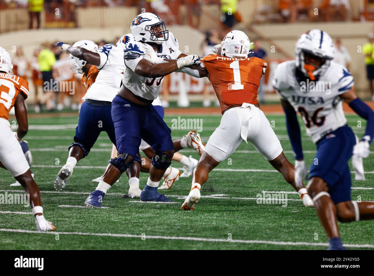 Austin, Stati Uniti. 14 settembre 2024. L'UTSA gioca a UT ad Austin, Texas, il 14 settembre 2024. (Foto di: Stephanie Tacy/Sipa USA) credito: SIPA USA/Alamy Live News Foto Stock