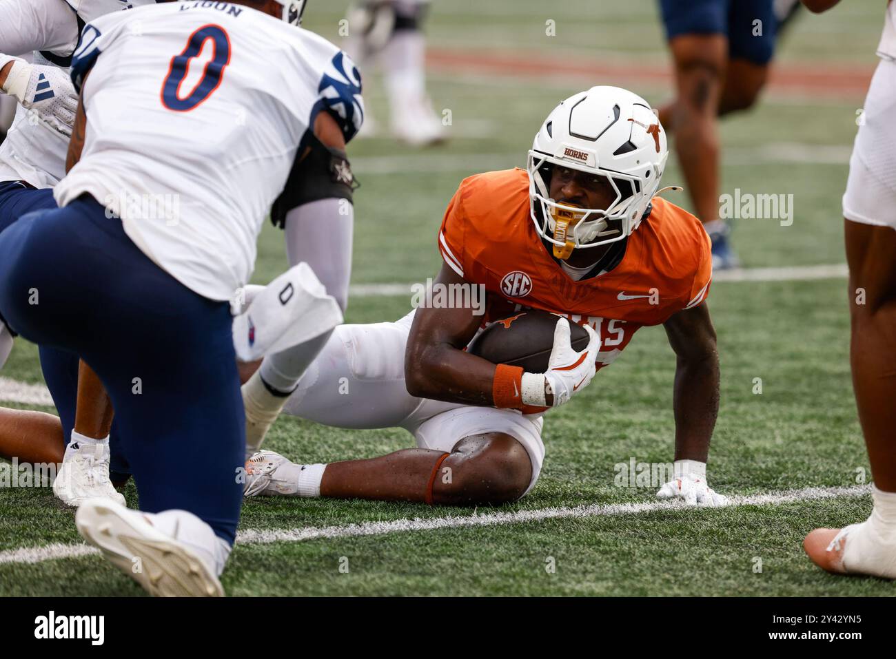 Austin, Stati Uniti. 14 settembre 2024. L'UTSA gioca a UT ad Austin, Texas, il 14 settembre 2024. (Foto di: Stephanie Tacy/Sipa USA) credito: SIPA USA/Alamy Live News Foto Stock