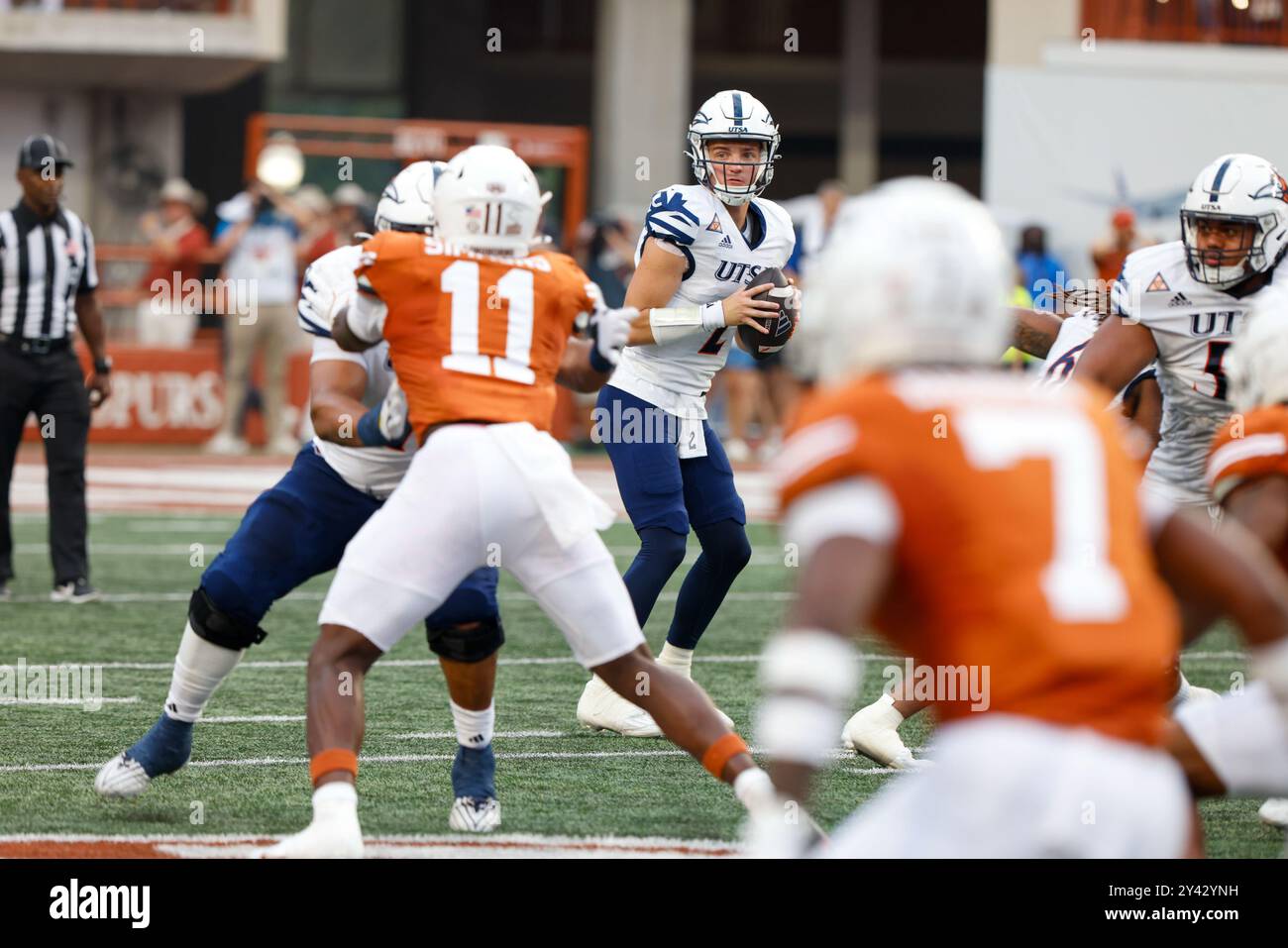 Austin, Stati Uniti. 14 settembre 2024. L'UTSA gioca a UT ad Austin, Texas, il 14 settembre 2024. (Foto di: Stephanie Tacy/Sipa USA) credito: SIPA USA/Alamy Live News Foto Stock
