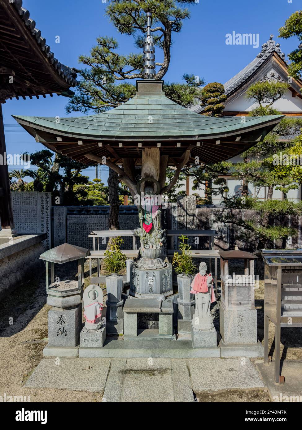 Edifici del Tempio di Sairinji, Ehime, Giappone Foto Stock