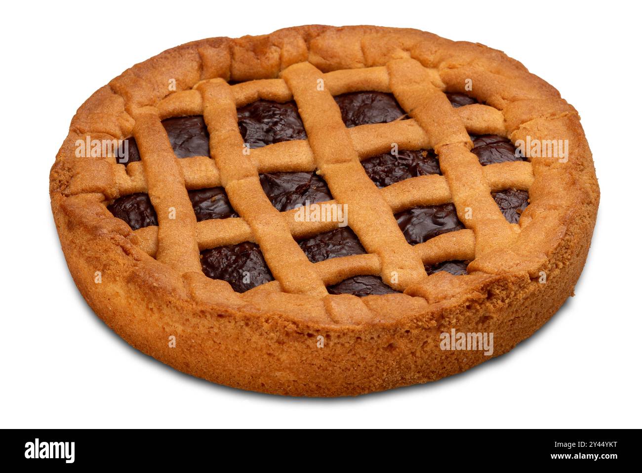 Crostata al cioccolato isolata su bianco con percorso di ritaglio incluso Foto Stock