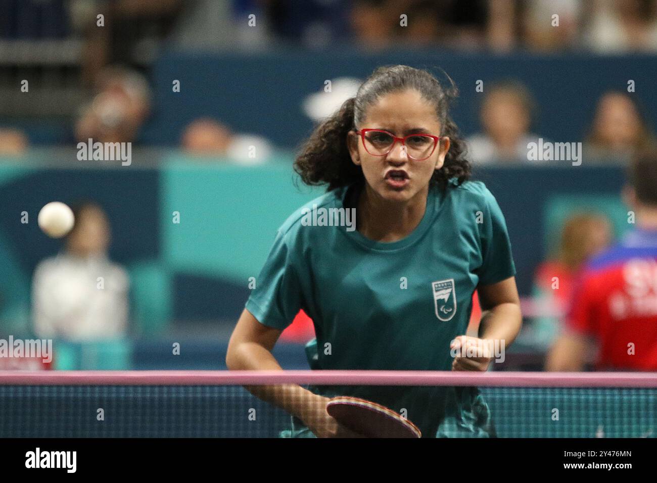 Evellyn SANTOS del Brasile nel Para Table Tennis - Women's Singles - WS11 alle partite paralimpiche 2024 a Parigi, Francia Foto Stock