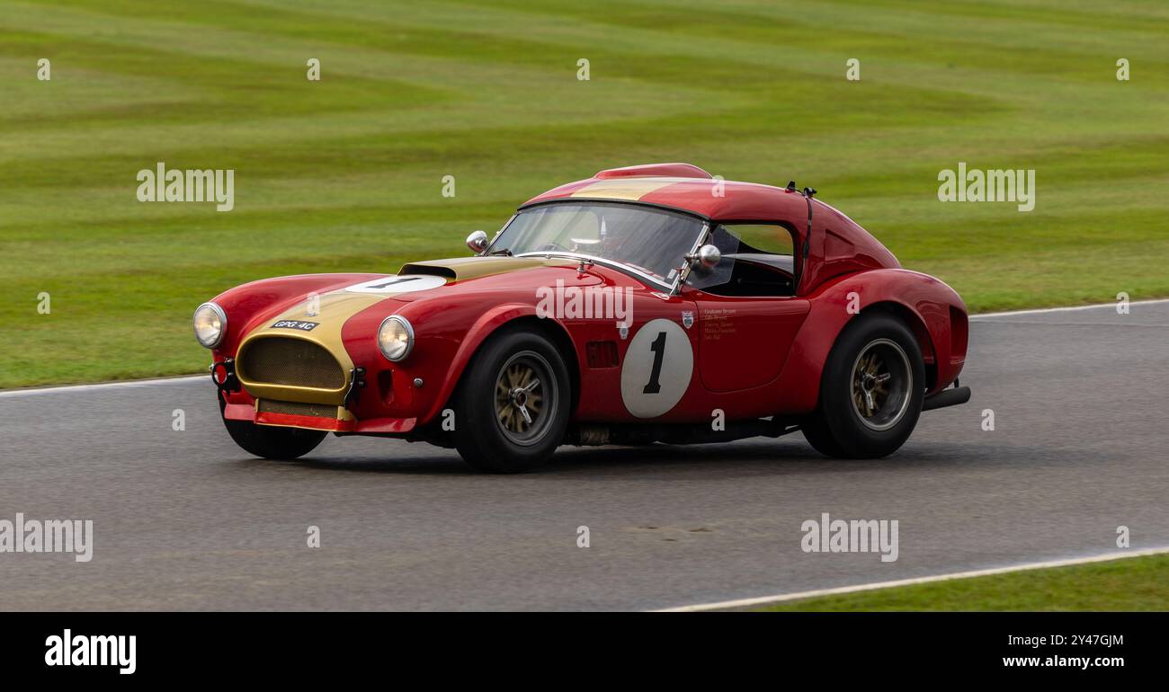 Il 26° Goodwood Revival 2024 si è tenuto al Goodwood Motor Circuit di Chichester, Surrey, Regno Unito dal 6 all'8 settembre Foto Stock