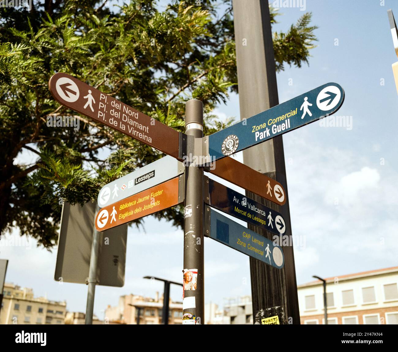 Segui le indicazioni per Park Guell, Barcellona, Catalogna, Spagna, Europa Foto Stock