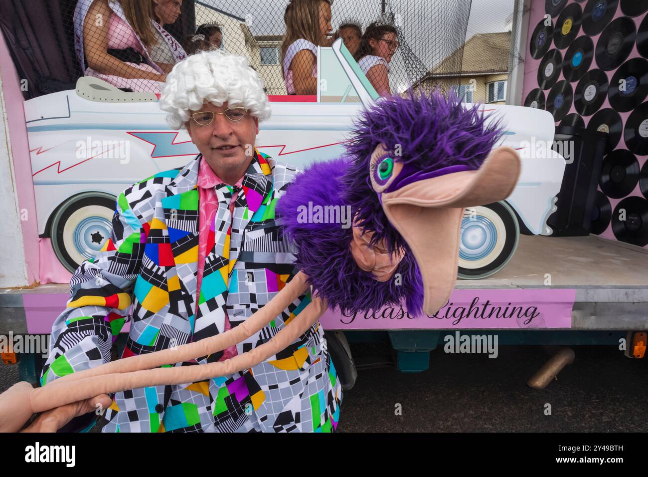Inghilterra, Kent, Margate, Margate Carnival, Ritratto di Cosplay, attore Alvin Simonds Foto Stock