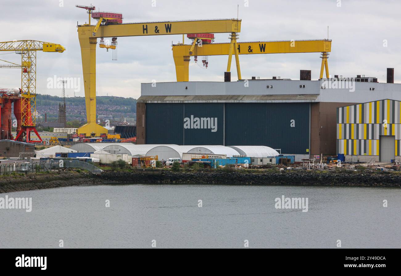 Belfast, Regno Unito. 16 settembre 2024 : il cantiere navale Harland & Wolff, costruttore del Titanic, entra in amministrazione, una procedura di insolvenza del Regno Unito, per il tempo 2d in 5 anni. Dalla sua fondazione nel 1861, nei cantieri navali in H&W sono aumentate 2.000 navi, navi offshore o strutture in acciaio. La costruzione e la riparazione navale hanno rappresentato una parte importante della storia industriale portuale dell'Irlanda del Nord. Recentemente, la famosa compagnia ha subito ritardi su Odyssey, la nave residenziale di Villa vie Residences, in attesa di mesi per iniziare una crociera senza fine, circumnavigando ogni 3,5 anni. Crediti: Kevin Izorce/Alamy Live News Foto Stock