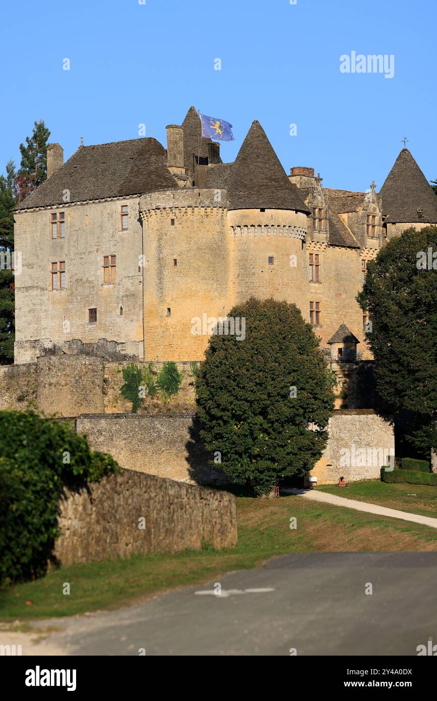 Il castello fortificato di Fénelon nel Périgord Noir. Storia, patrimonio, turismo, film e televisione. Sainte-Mondane, Dordogne, Périgord, New Aquitai Foto Stock