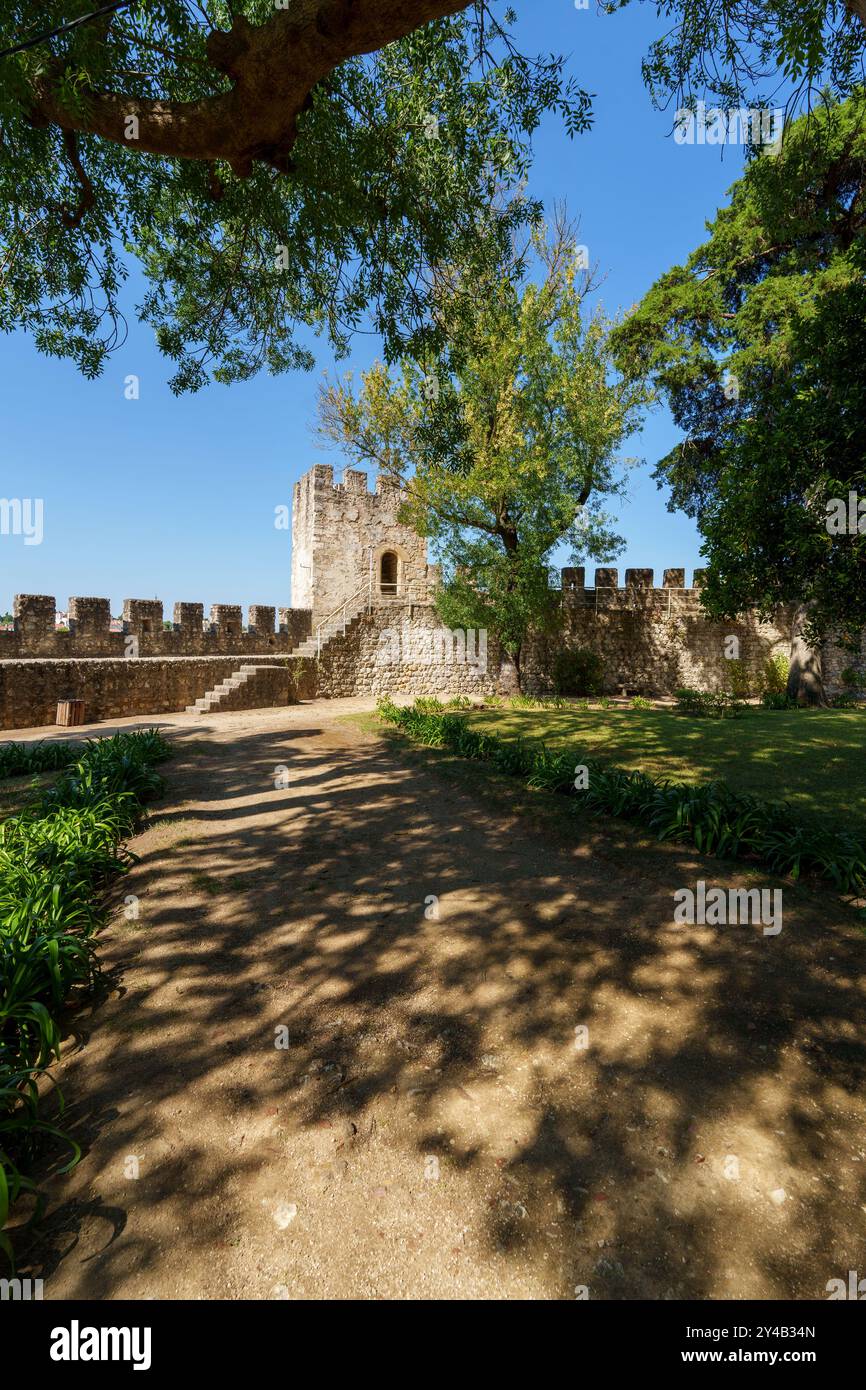 Castello medievale di Castelo de Torres Novas a Torres Novas, Portogallo, Europa Foto Stock