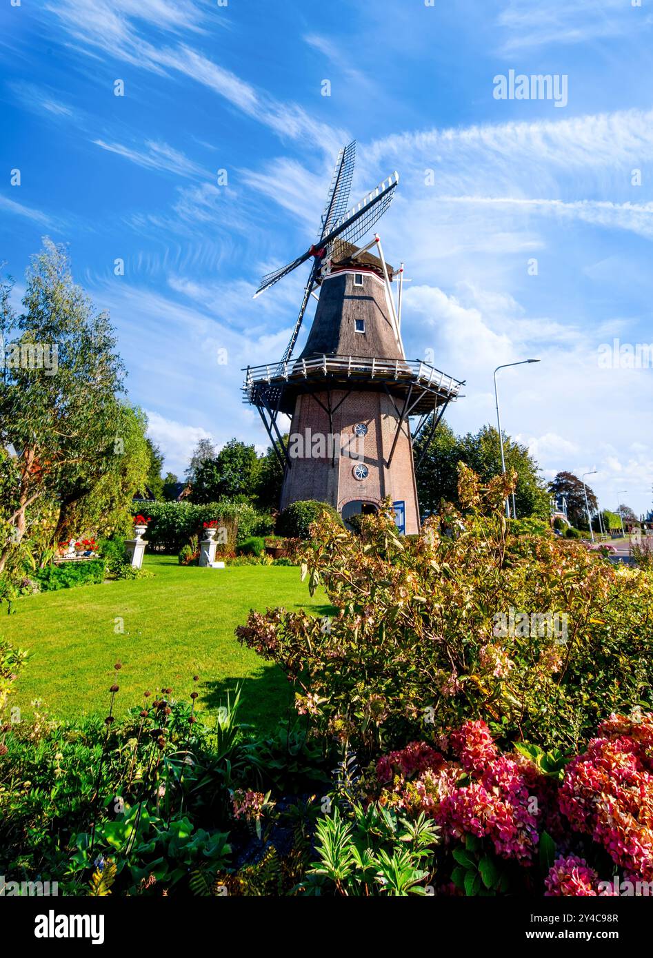 Windmill de eengragt ad Anjum/ Eanjum, Frisia, Paesi Bassi Foto Stock