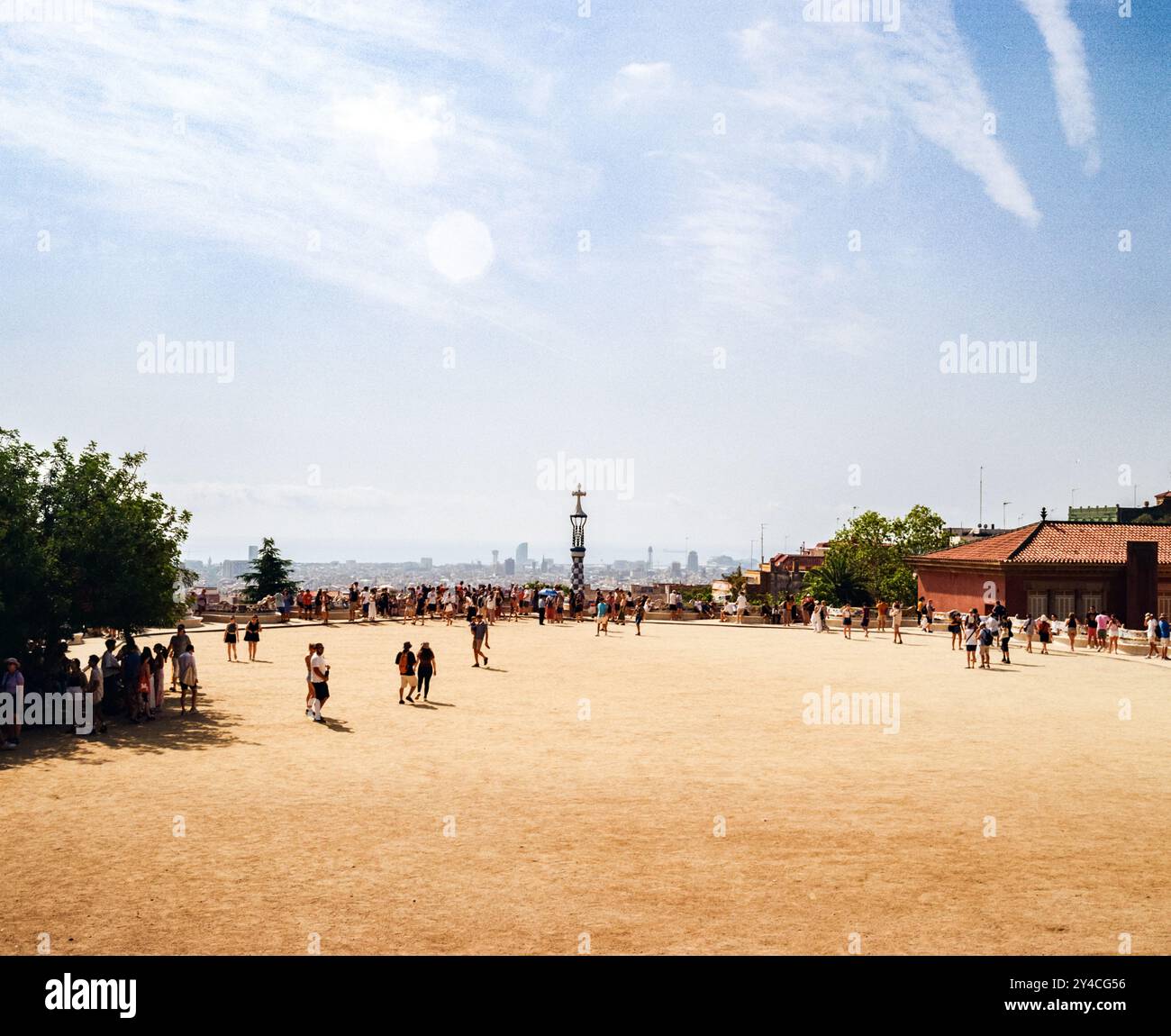 Il Teatro Greco o Piazza natura, Parco Güell, Barcellona, Catalogna, Spagna, Europa. Foto Stock
