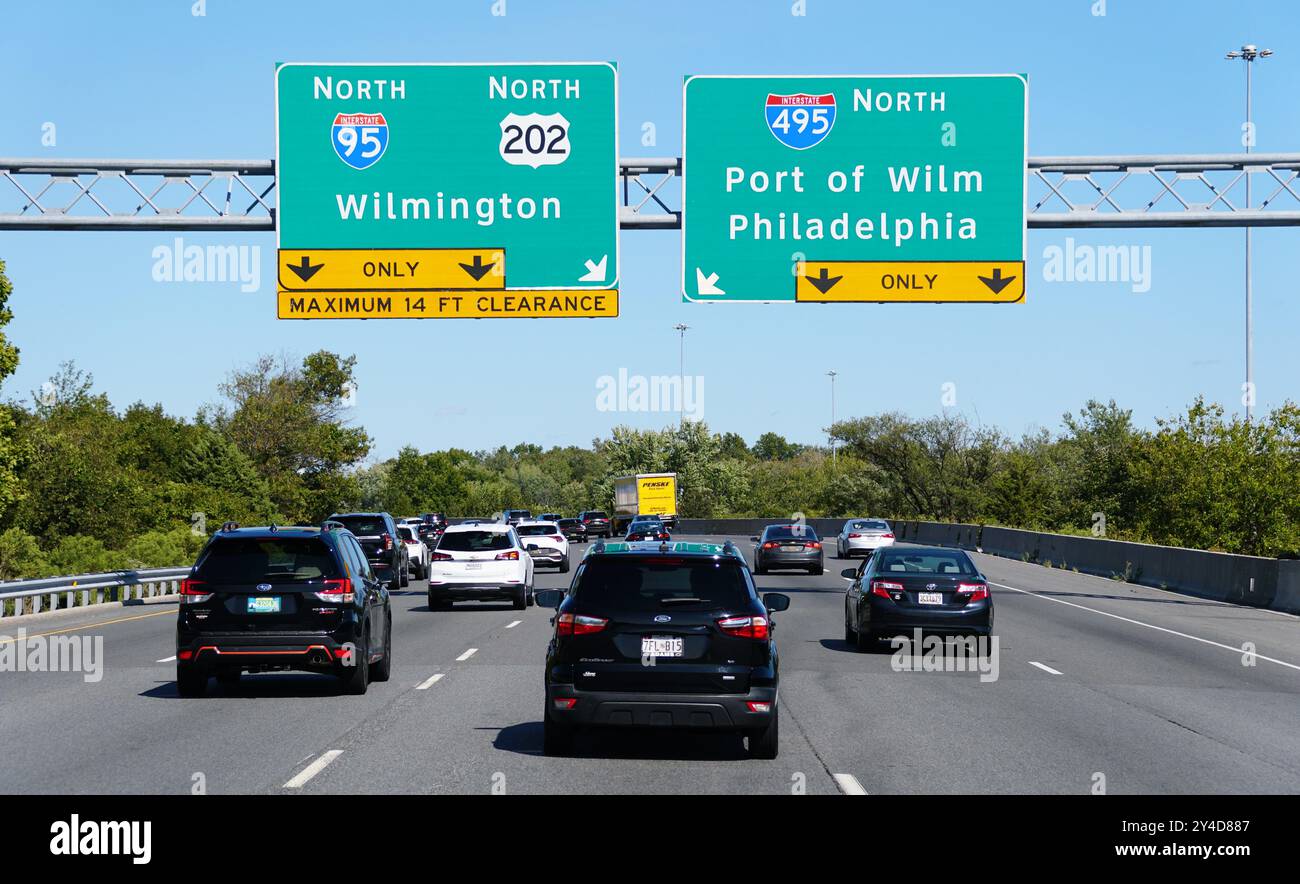 Wilmington, Delaware, U.S.A - 8 settembre 2024 - le indicazioni stradali per l'Interstate 95, la Route 202 direzione nord e l'Interstate 495 direzione nord Foto Stock