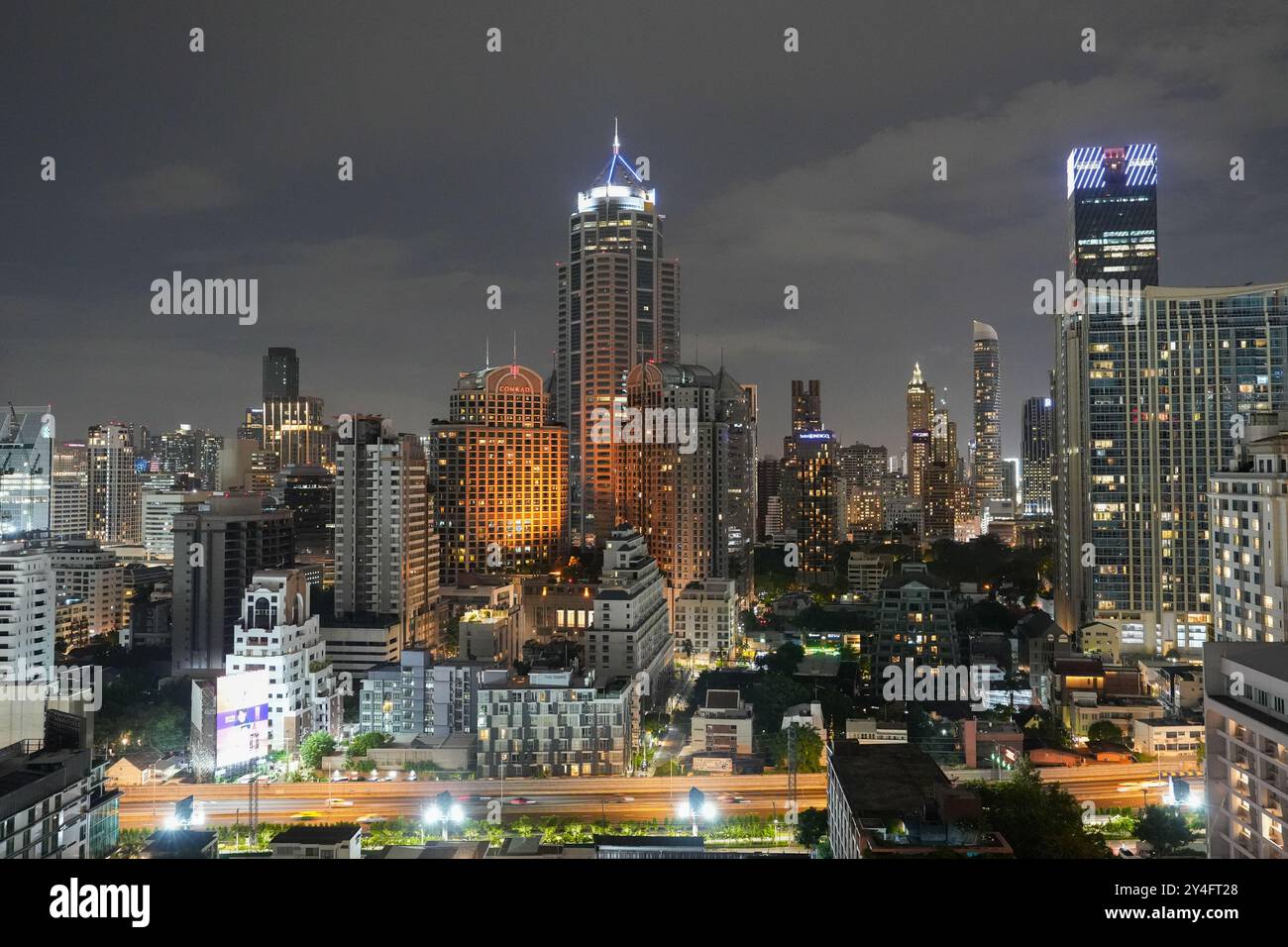La città e gli edifici della città di Bangkok in Thailandia e Asia Foto Stock