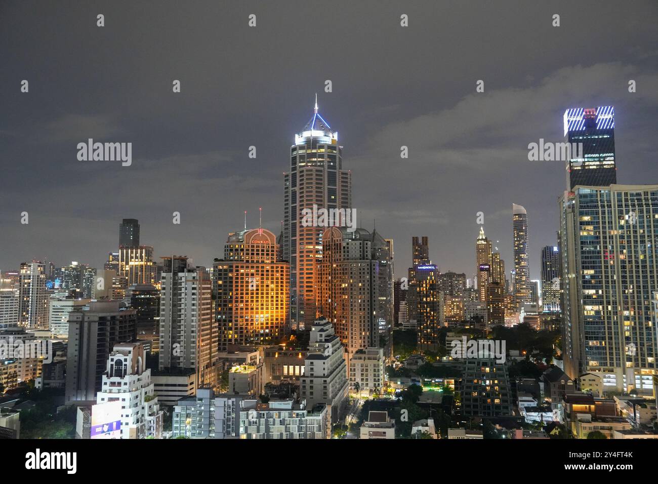 La città e gli edifici della città di Bangkok in Thailandia e Asia Foto Stock