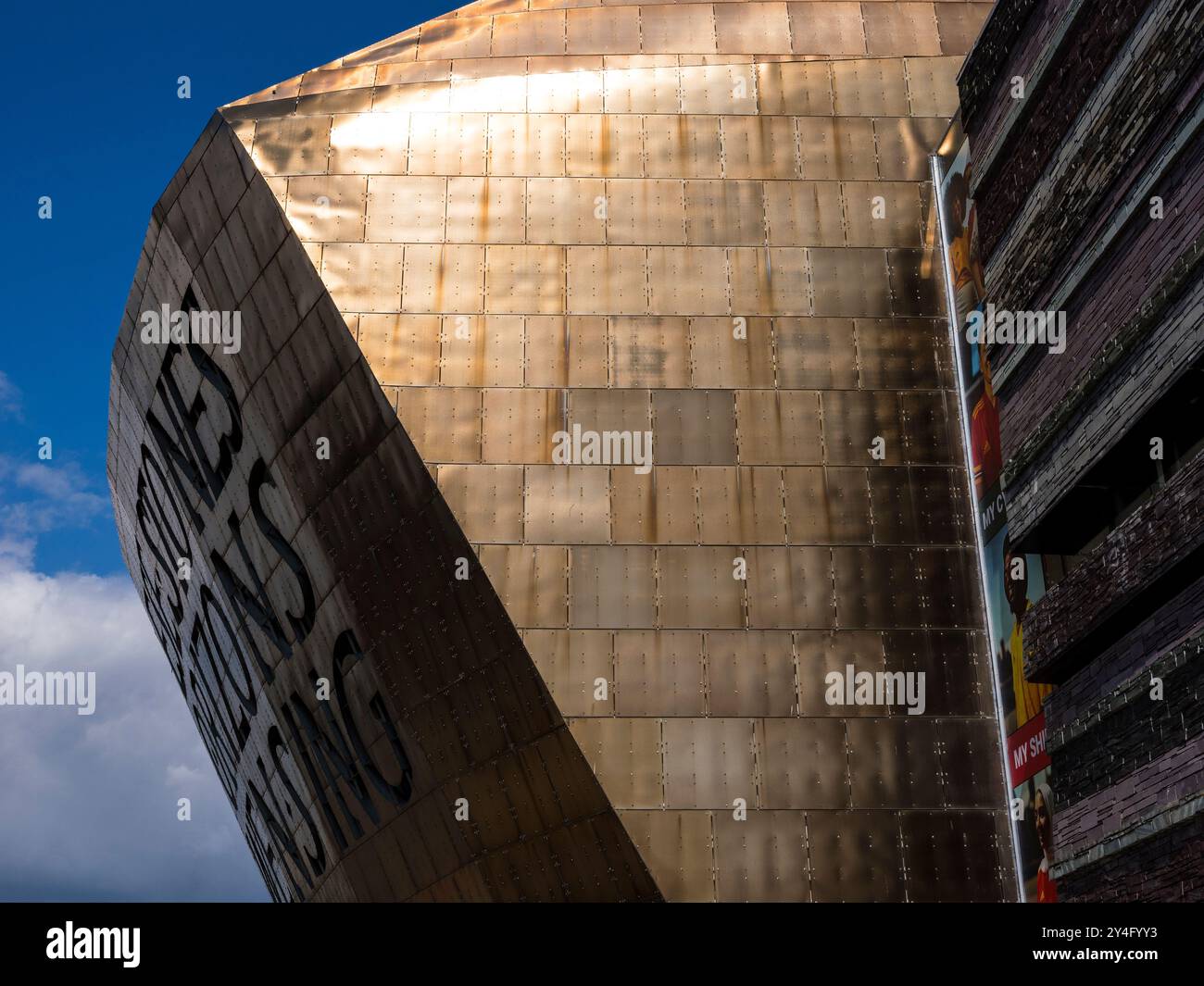 In These Stones Horizons Sing, Wales Millennium Centre, Cardiff Bay, Cardiff, Wales, REGNO UNITO, REGNO UNITO. Foto Stock