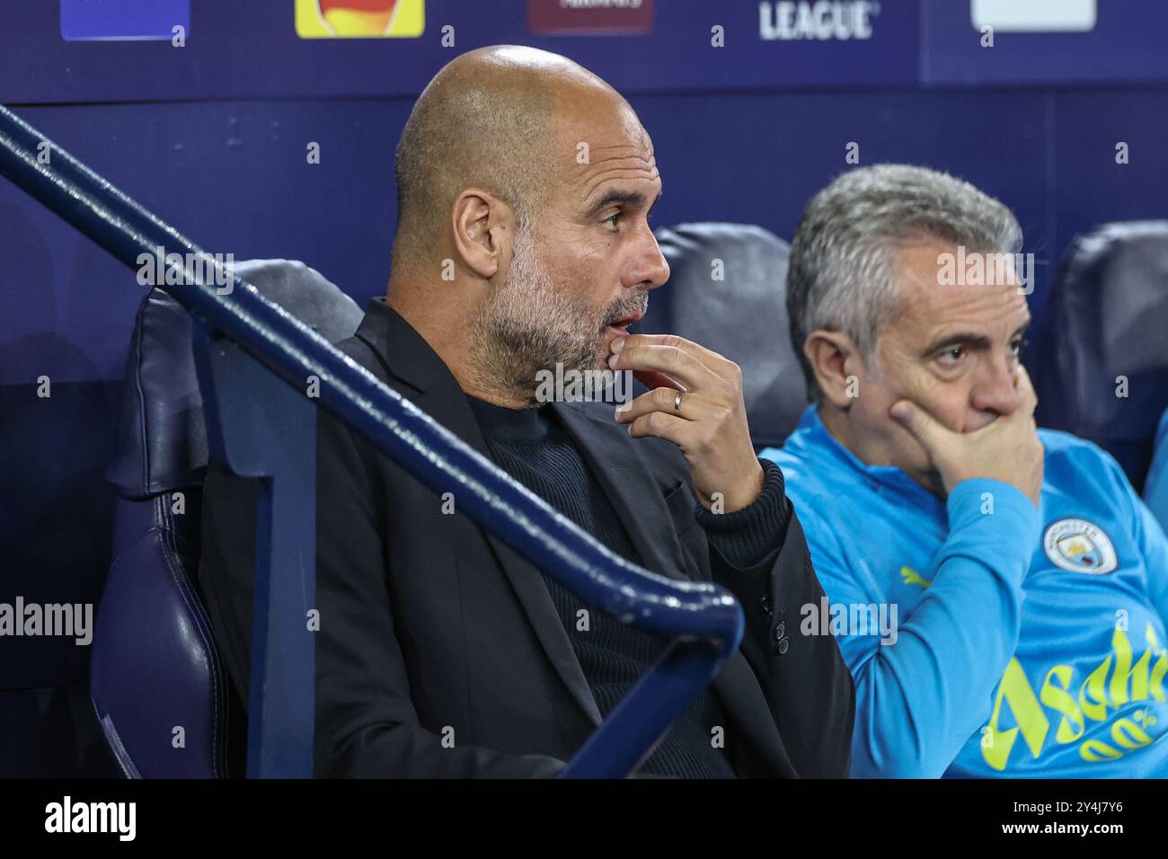 PEP Guardiola manager del Manchester City durante la partita di fase della UEFA Champions League Manchester City vs Inter Milan all'Etihad Stadium di Manchester, Regno Unito, 18 settembre 2024 (foto di Mark Cosgrove/News Images) Foto Stock