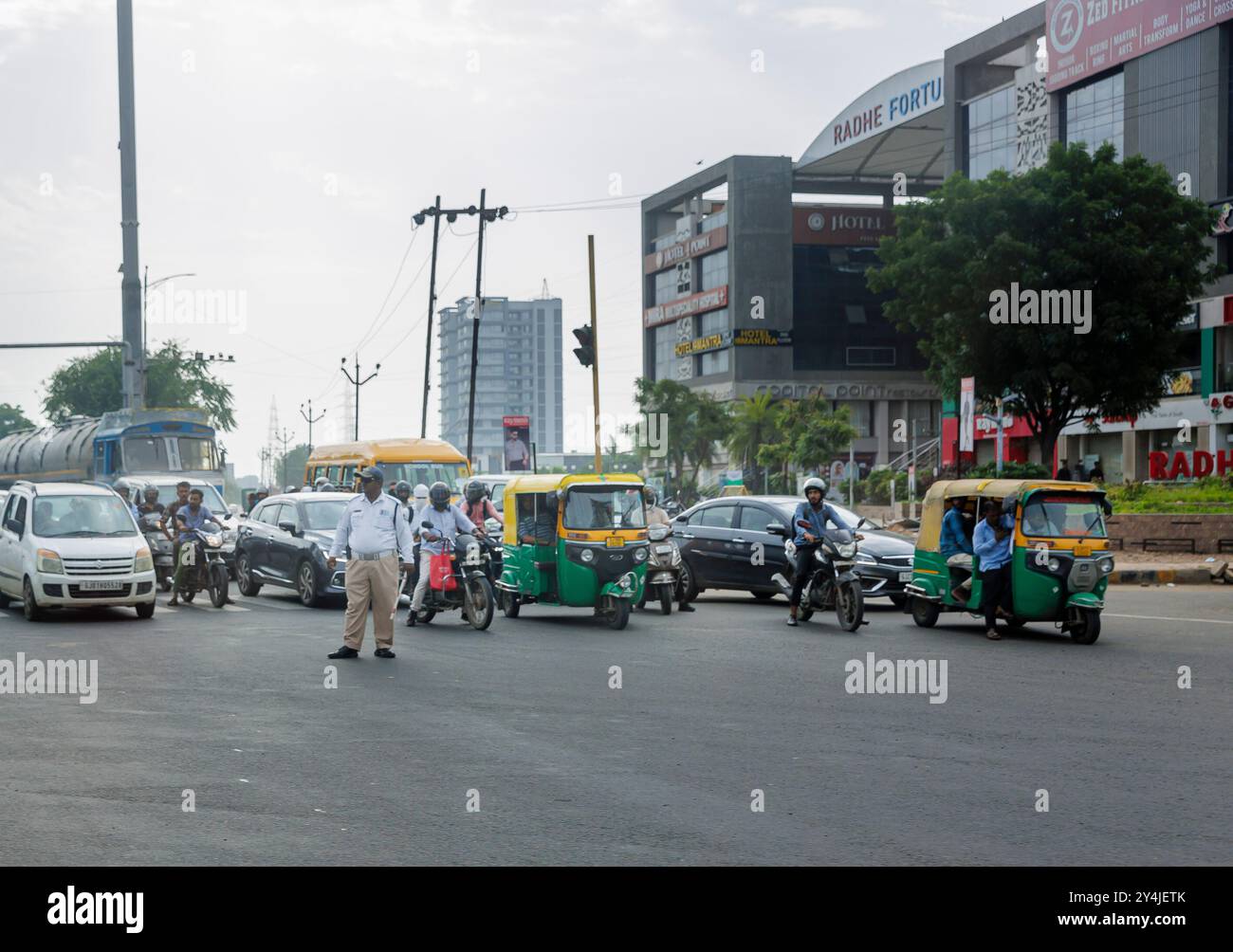 Ahmedabad, Indien. 18 settembre 2024. Scena di strada ad Ahmedabad in India 15.09.2024. Credito: dpa/Alamy Live News Foto Stock