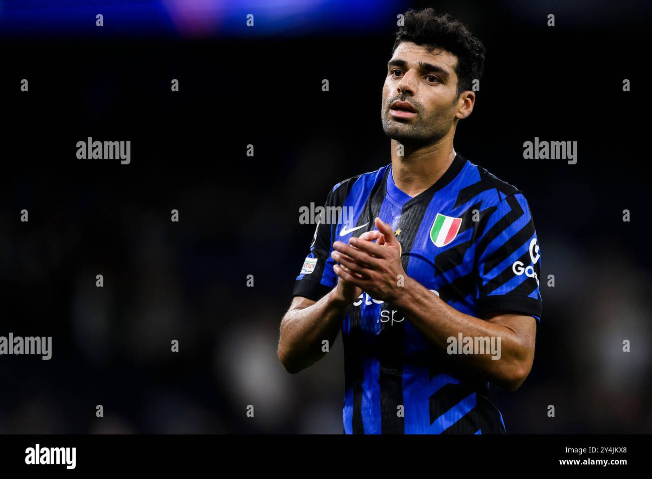 Manchester, Regno Unito. 18 settembre 2024. Mehdi Taremi del FC Internazionale gesti al termine della partita di calcio della fase MD1 della UEFA Champions League 2024/25 tra Manchester City FC e FC Internazionale. Crediti: Nicolò campo/Alamy Live News Foto Stock
