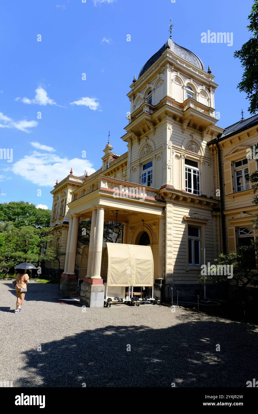 La casa in stile occidentale della famiglia Iwasaki, il fondatore della Mitsubishi, progettata dall'architetto britannico Josiah Conder nel giardino Kyu-Iwasaki-tei. Taitō, Tokyo Foto Stock