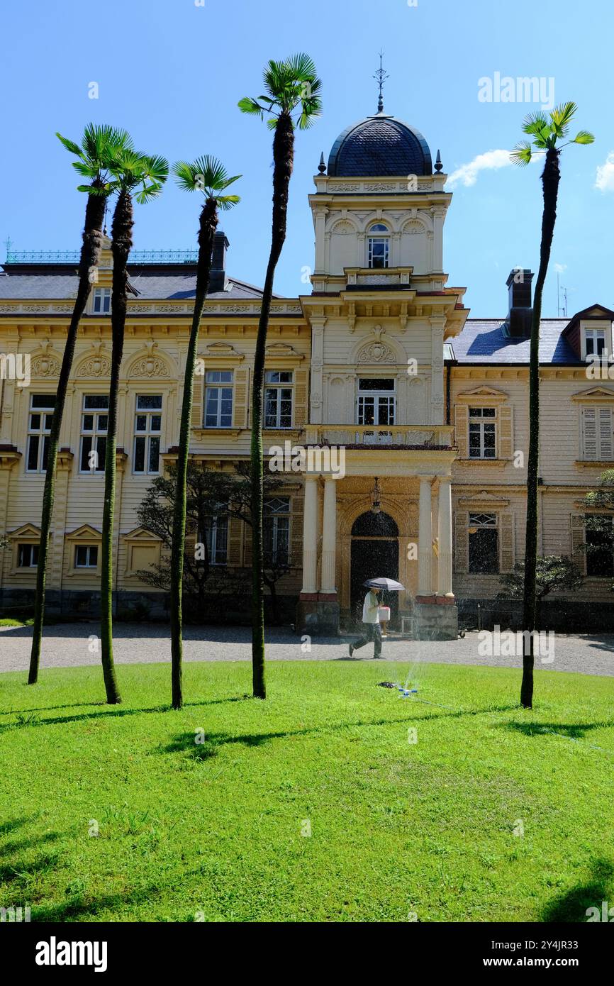 La casa in stile occidentale della famiglia Iwasaki, il fondatore della Mitsubishi, progettata dall'architetto britannico Josiah Conder nel giardino Kyu-Iwasaki-tei. Taitō, Tokyo, Giappone Foto Stock