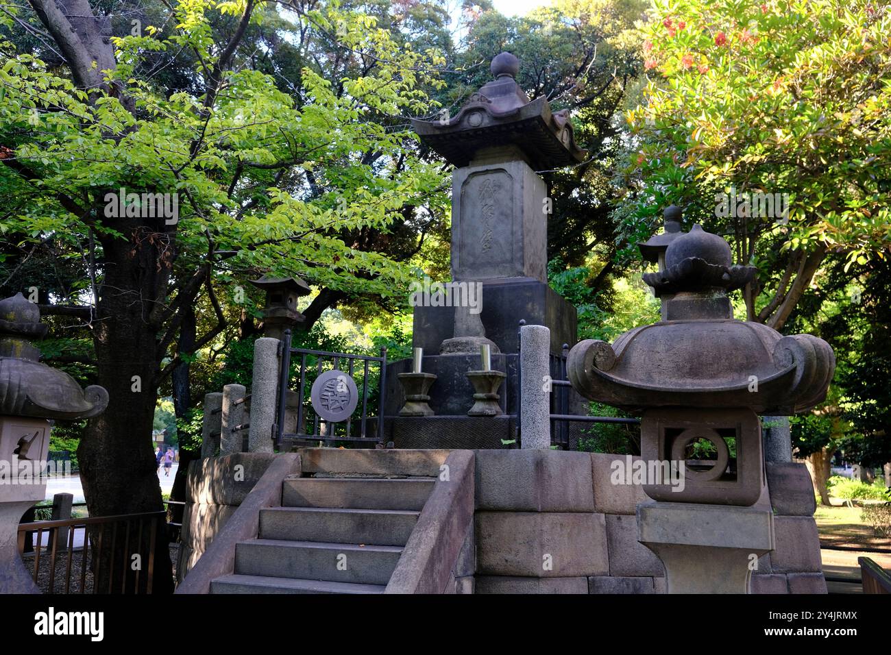 Tomba dei soldati Shoji-Tai nel Parco di Ueno. Tokyo, Giappone Foto Stock