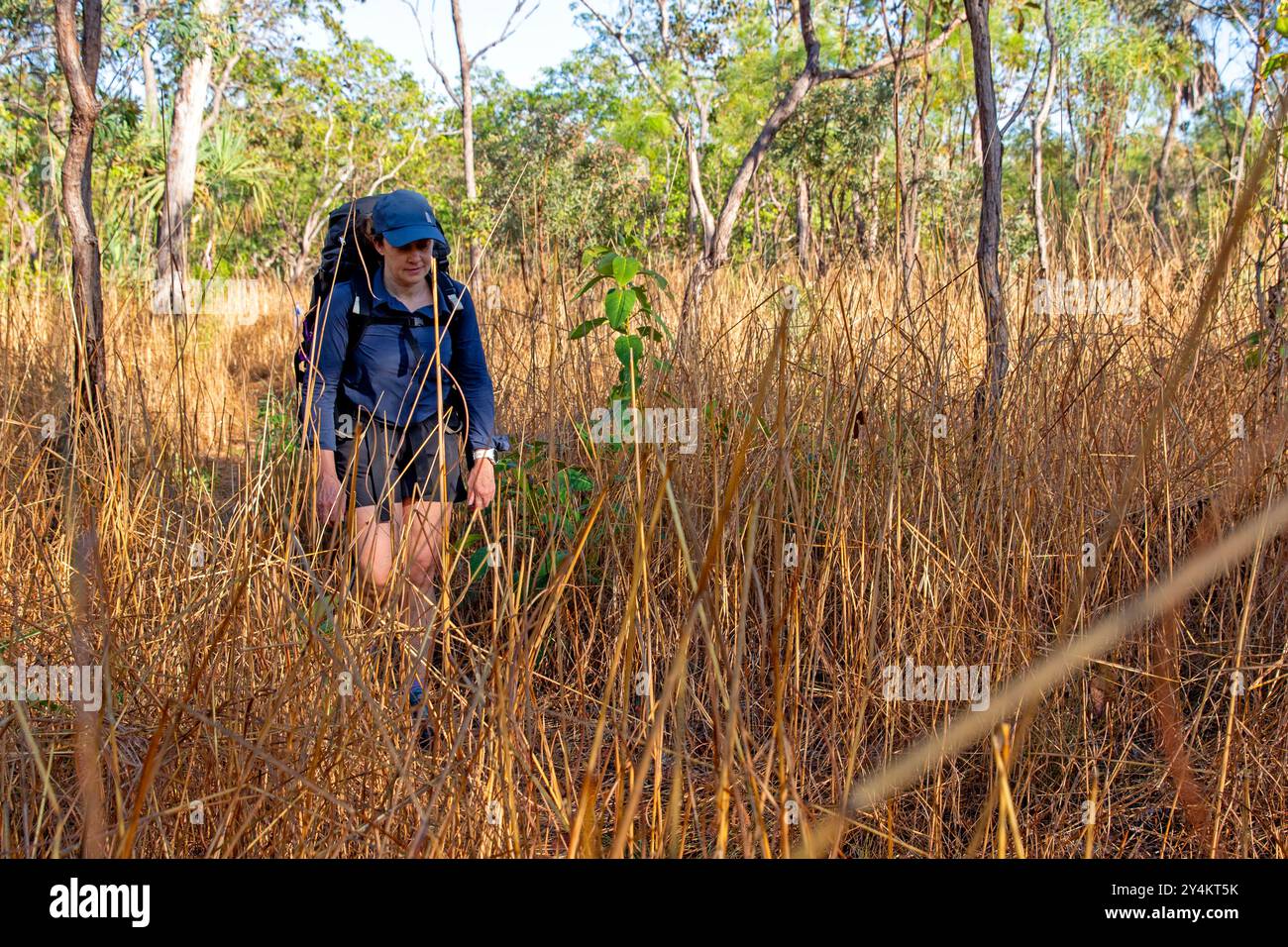 Camminate attraverso la passerella sul Tabletop Track Foto Stock