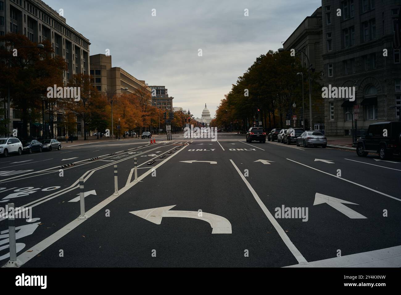 Il centro di Washington D.C. si concentra intorno al Campidoglio e ai siti storici, riflettendo il significato politico della città e il paesaggio urbano diversificato. Foto Stock