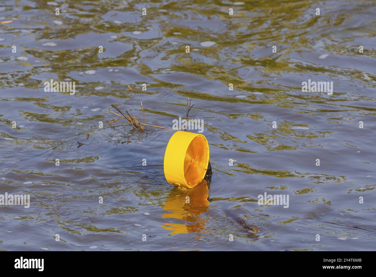 Un sistema di bassa pressione determinante per il clima si sta spostando dal nord Italia su una cosiddetta pista Vb attraverso l'Austria e la Repubblica Ceca verso la Polonia, portando Foto Stock