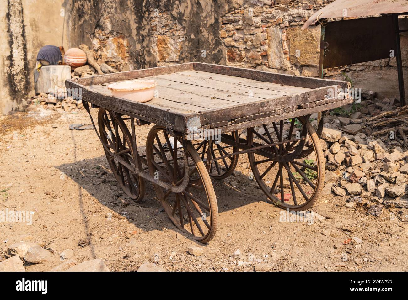 Tilora, Ajmer, Rajasthan, India. Un vecchio carro a mano nel Rajasthan. Foto Stock