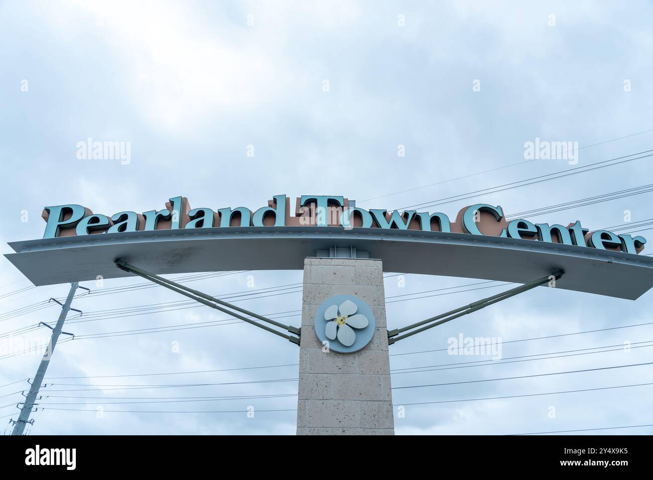 Cartello per il centro di Pearland all'ingresso di Pearland, Texas, Stati Uniti. Foto Stock