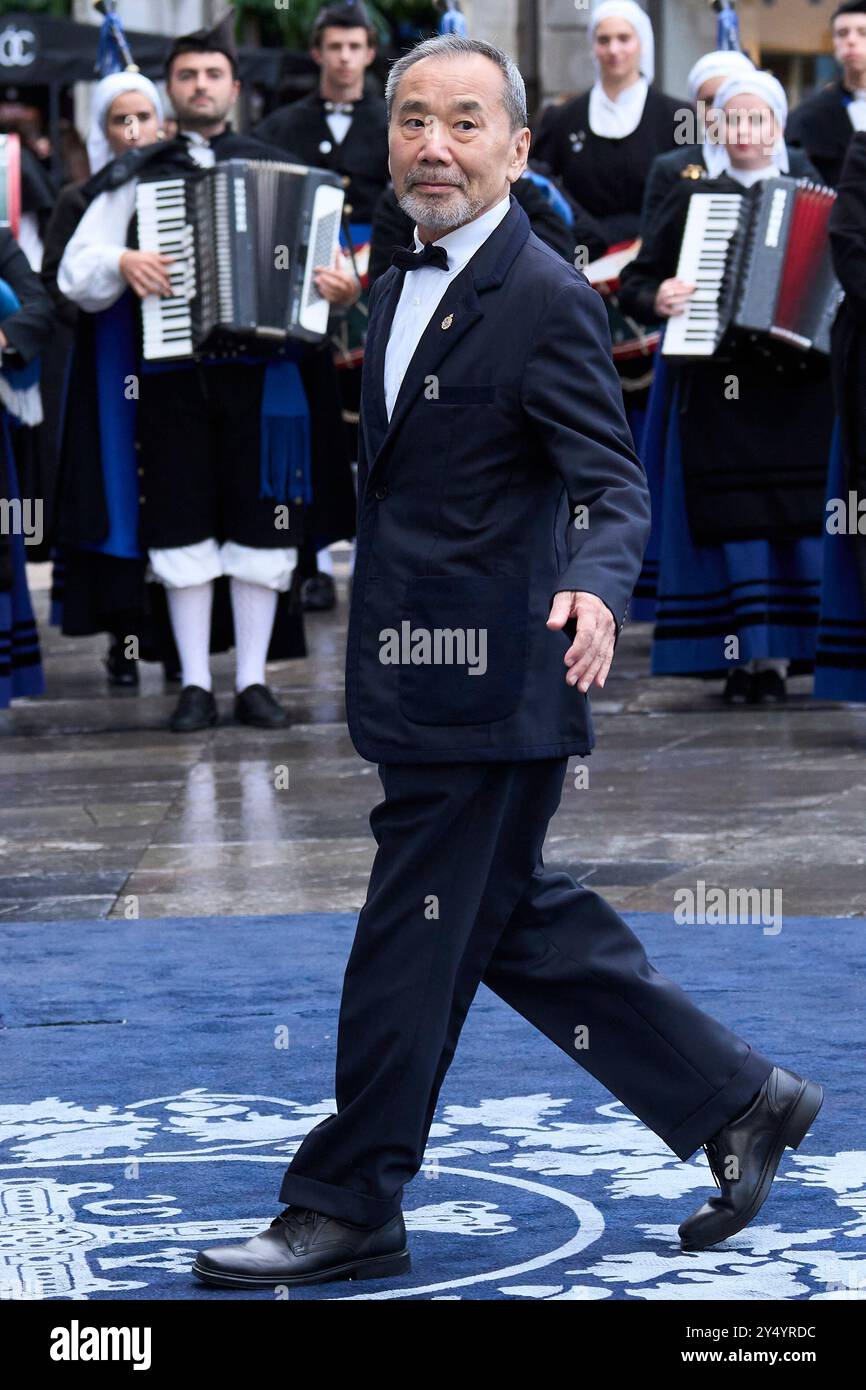 Haruki Murakami, Principessa delle Asturie Award 2023 per la Letteratura arrivo al Teatro Campoamor per la cerimonia durante Princess of Asturias Awards 2023 il 20 ottobre 2023 a Oviedo, Spagna. Foto Stock