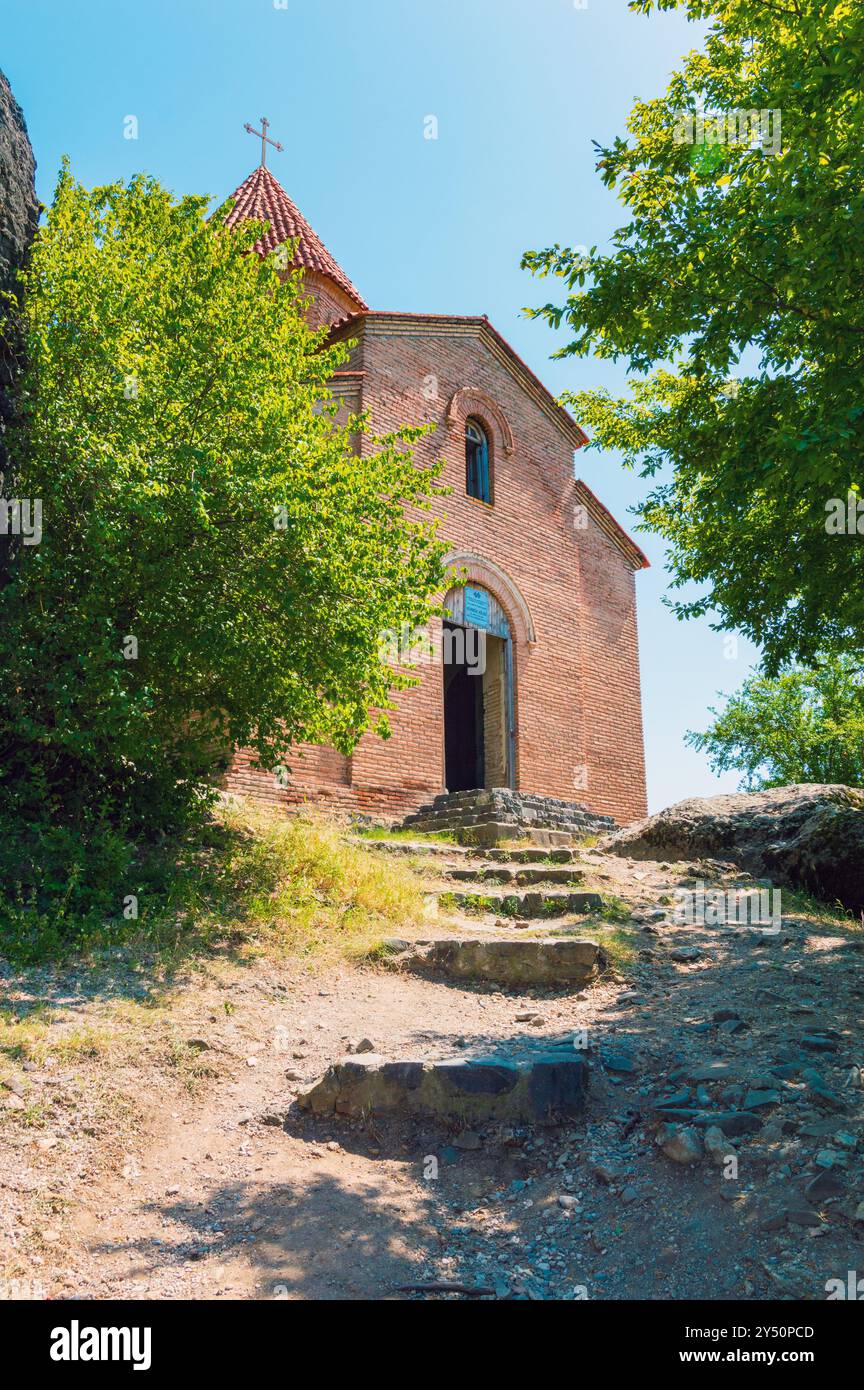 Antica chiesa nella città di Qakh chiamata Kurmukh Chiesa di San Giorgio nel nord dell'Azerbaigian Foto Stock