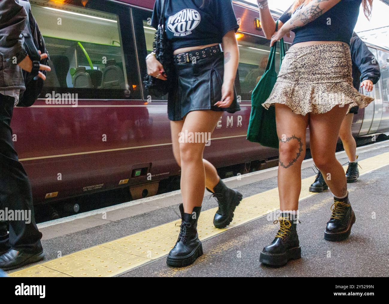 Queste scarpe sono state fatte per camminare Foto Stock