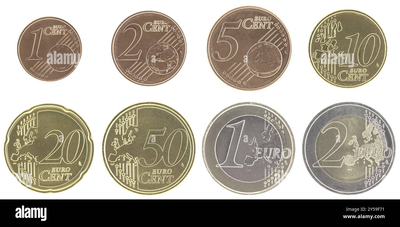 Monete in euro non circolate con nuova mappa isolata in bianco Foto Stock