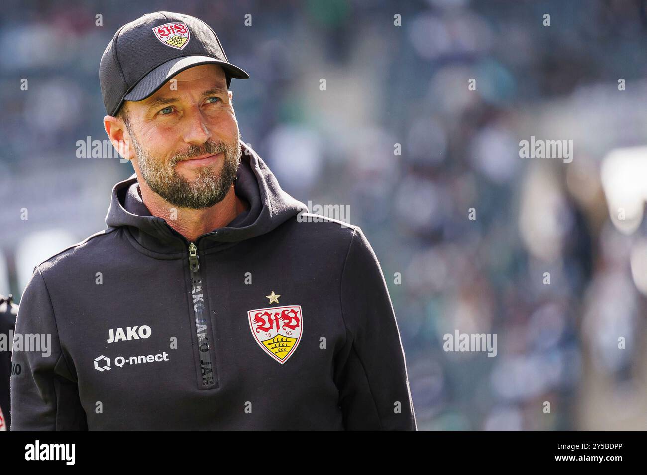 Firo : 14.09.2024, calcio, 1. Campionato, 1. Bundesliga, Borussia Monchengladbach - VfB Stuttgart coach Sebastian Hoeness (VfB Stuttgart) mezza figura, Foto Stock