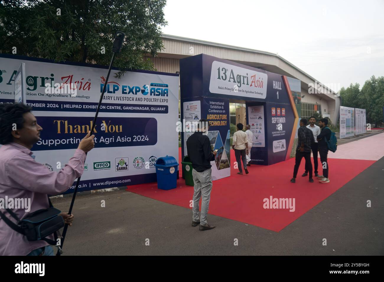 Gandhinagar, Gujarat, India. 21 settembre 2024. 13 Agri Asia Exhibition 2024, primo ingresso. Crediti: Nasirkhan Davi/Alamy Live News Foto Stock