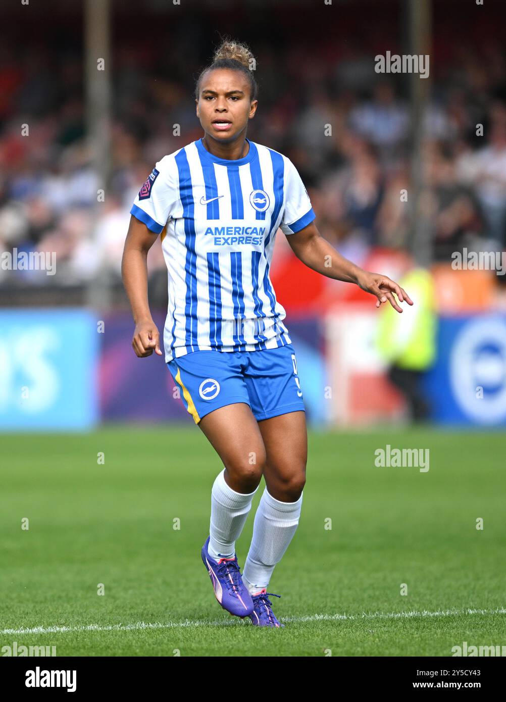 Crawley Regno Unito 21 settembre 2024 - Nikita Parris di Brighton durante la partita di calcio femminile di Barclays Super League tra Brighton & Hove Albion e Everton al Broadfield Stadium di Crawley : Credit Simon Dack /TPI/ Alamy Live News Foto Stock