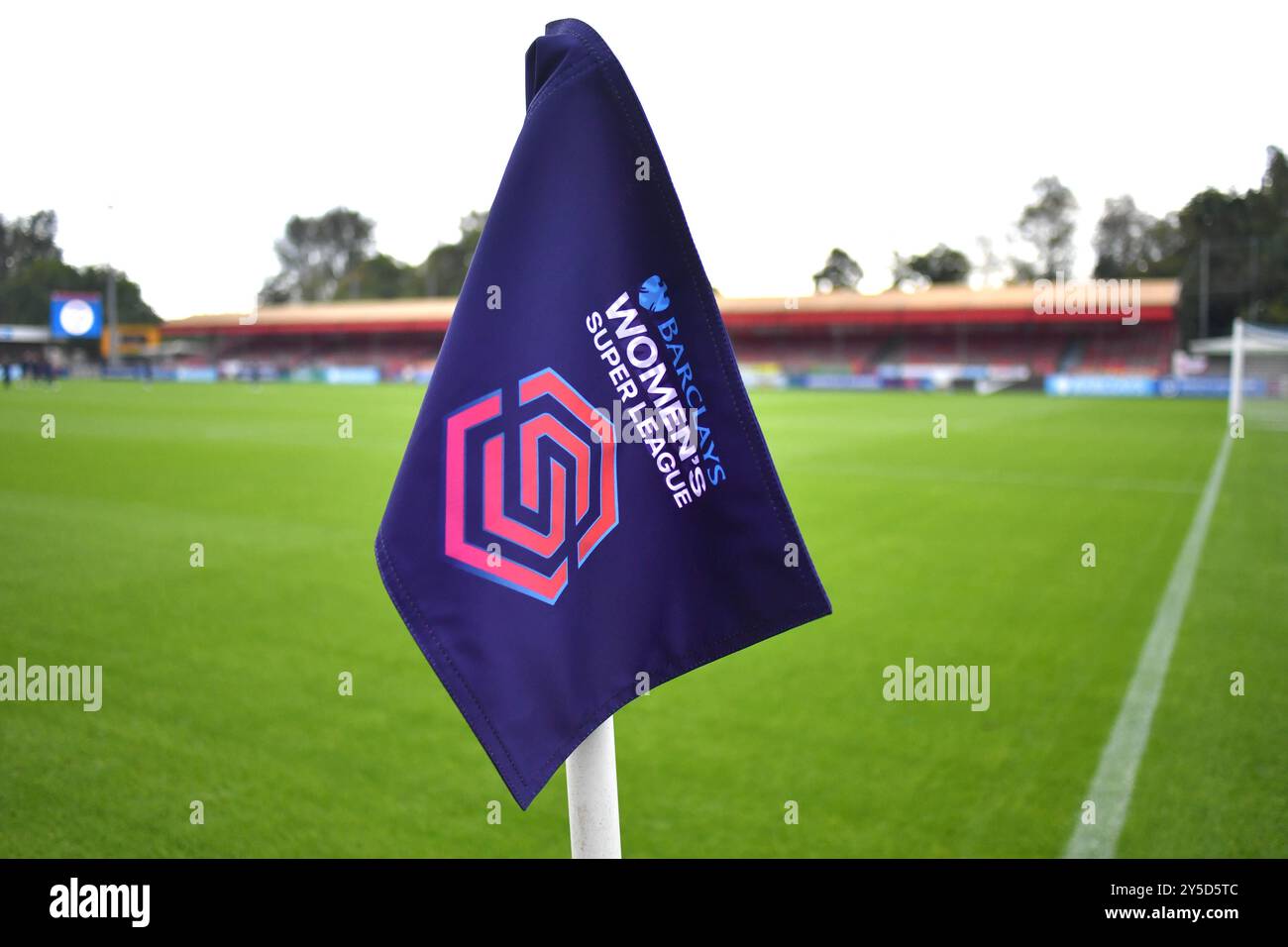Crawley Regno Unito 21 settembre 2024 - la partita di calcio femminile della Super League dei Barclays tra Brighton & Hove Albion e Everton al Broadfield Stadium di Crawley : Credit Simon Dack /TPI/ Alamy Live News - solo a uso editoriale. Niente merchandising. Foto Stock