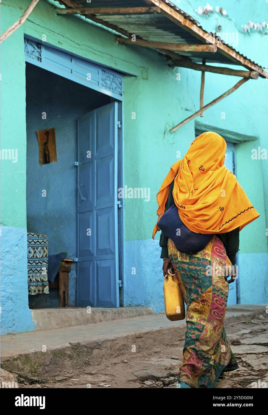 Strada nel centro storico di harar, etiopia Foto Stock