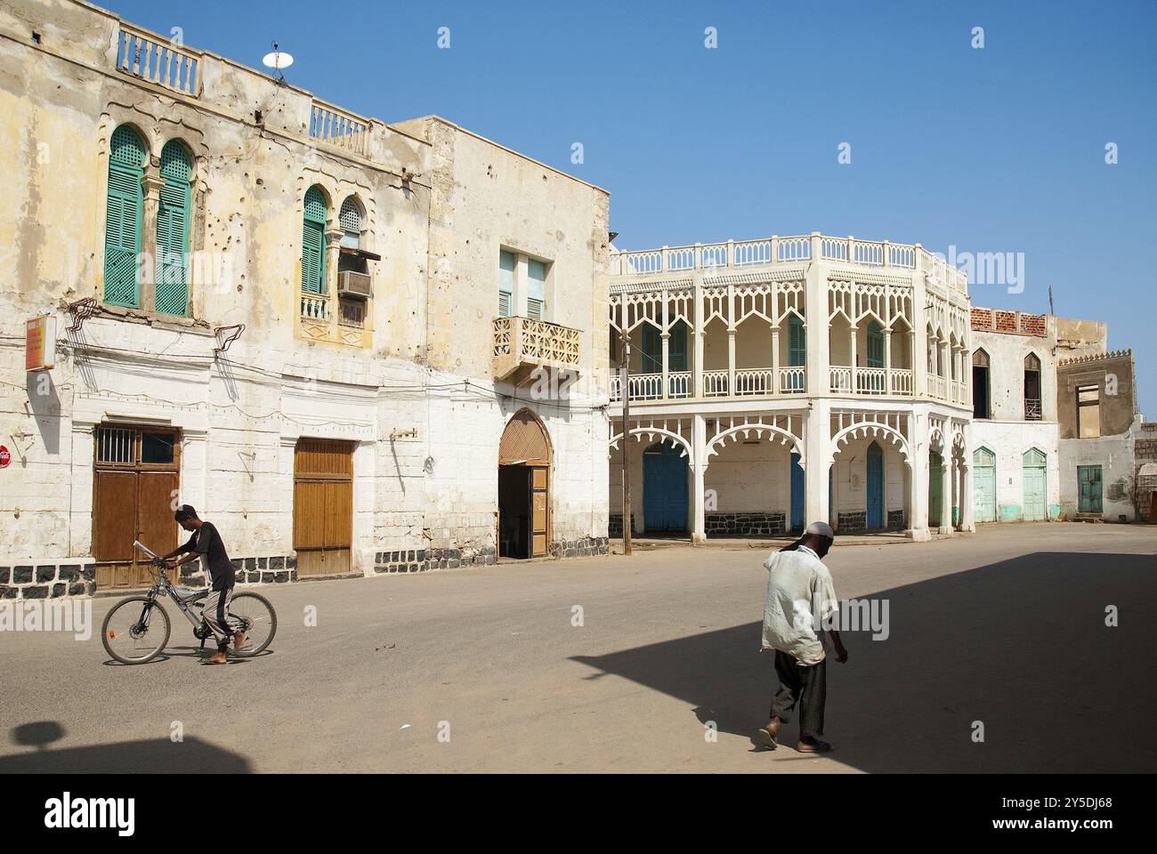 L'architettura del Mar Rosso ospita l'ottomano coloniale eritreo africano viaggi vacanze vacanze cultura araba araba musulmana patrimonio occupazione histori Foto Stock